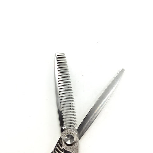 美品【トギノンTOGINON】QUEENスター TYPE-R メガネ シザー セニング 美容ハサミ すきばさみ 美容師 理容師 約18% 右利き 5.8インチ 中古 sc2630